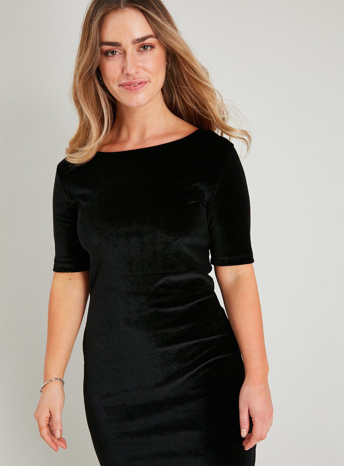 tu velvet dress