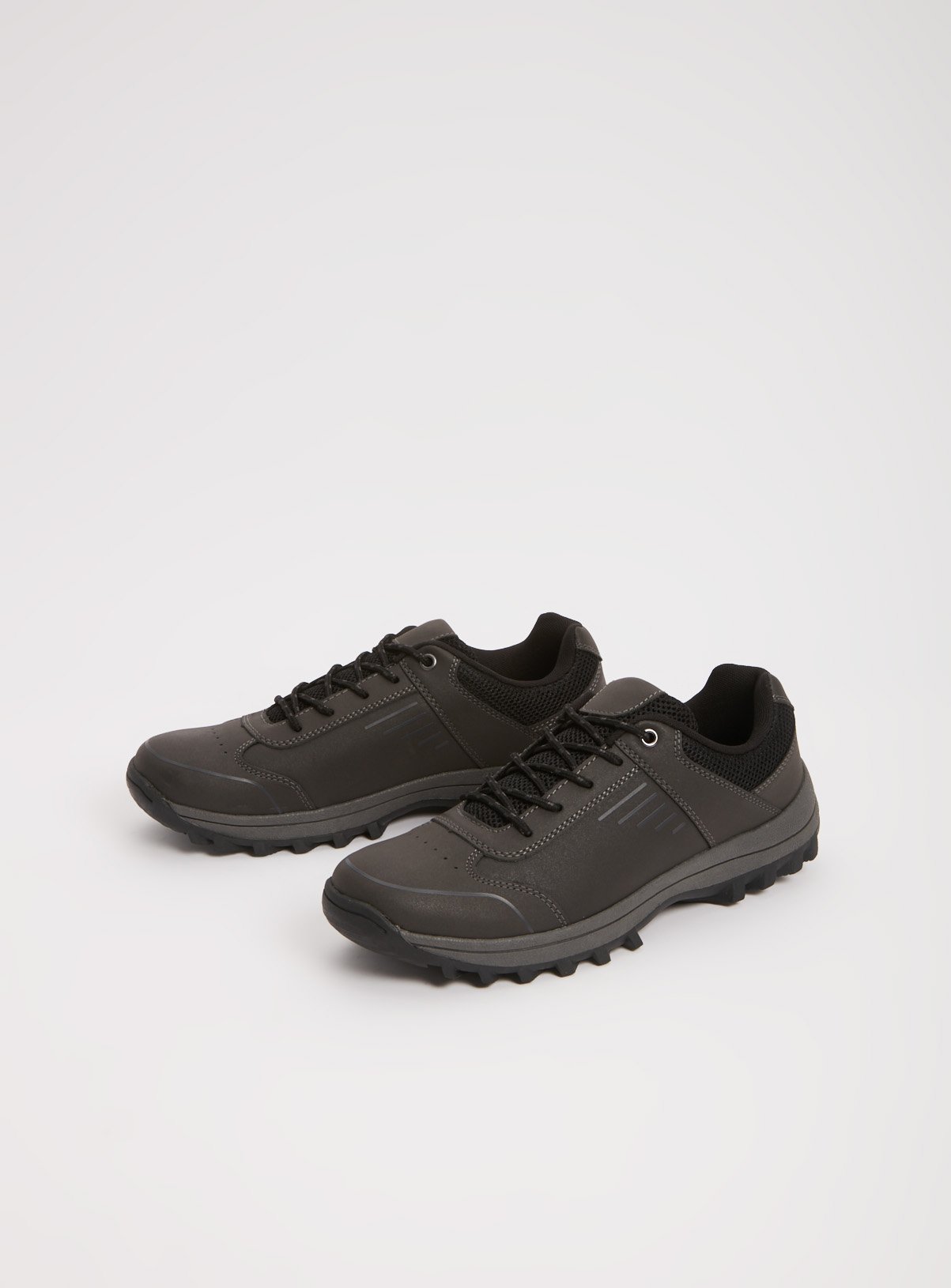 cheap black trainers mens