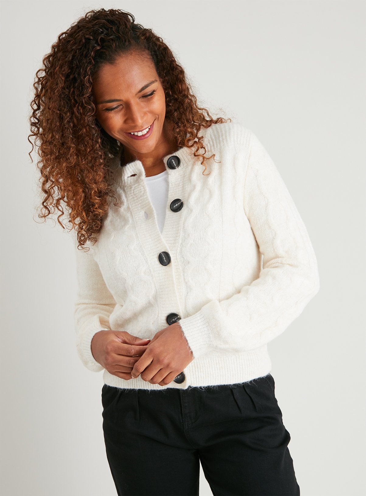 womens cream cable knit cardigan