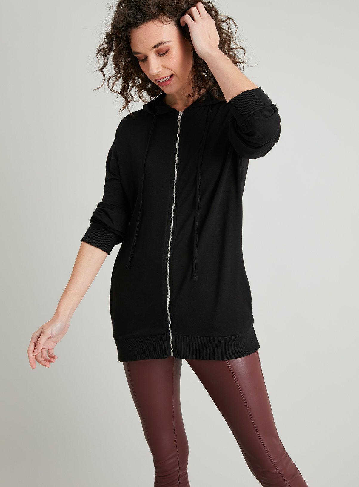 longline black zip hoodie