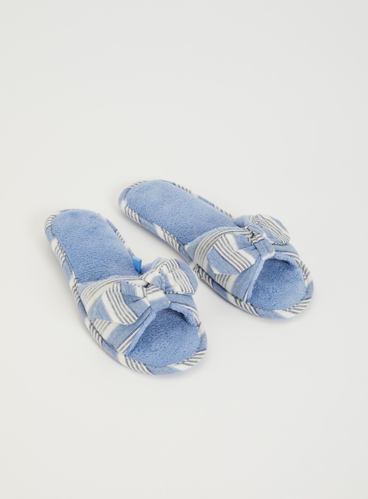 tu clothing slippers