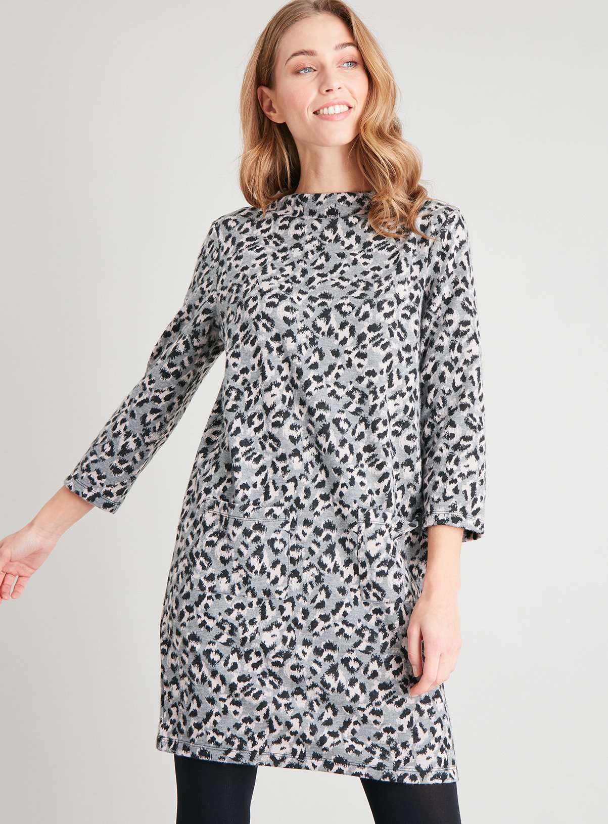 tu shift dress