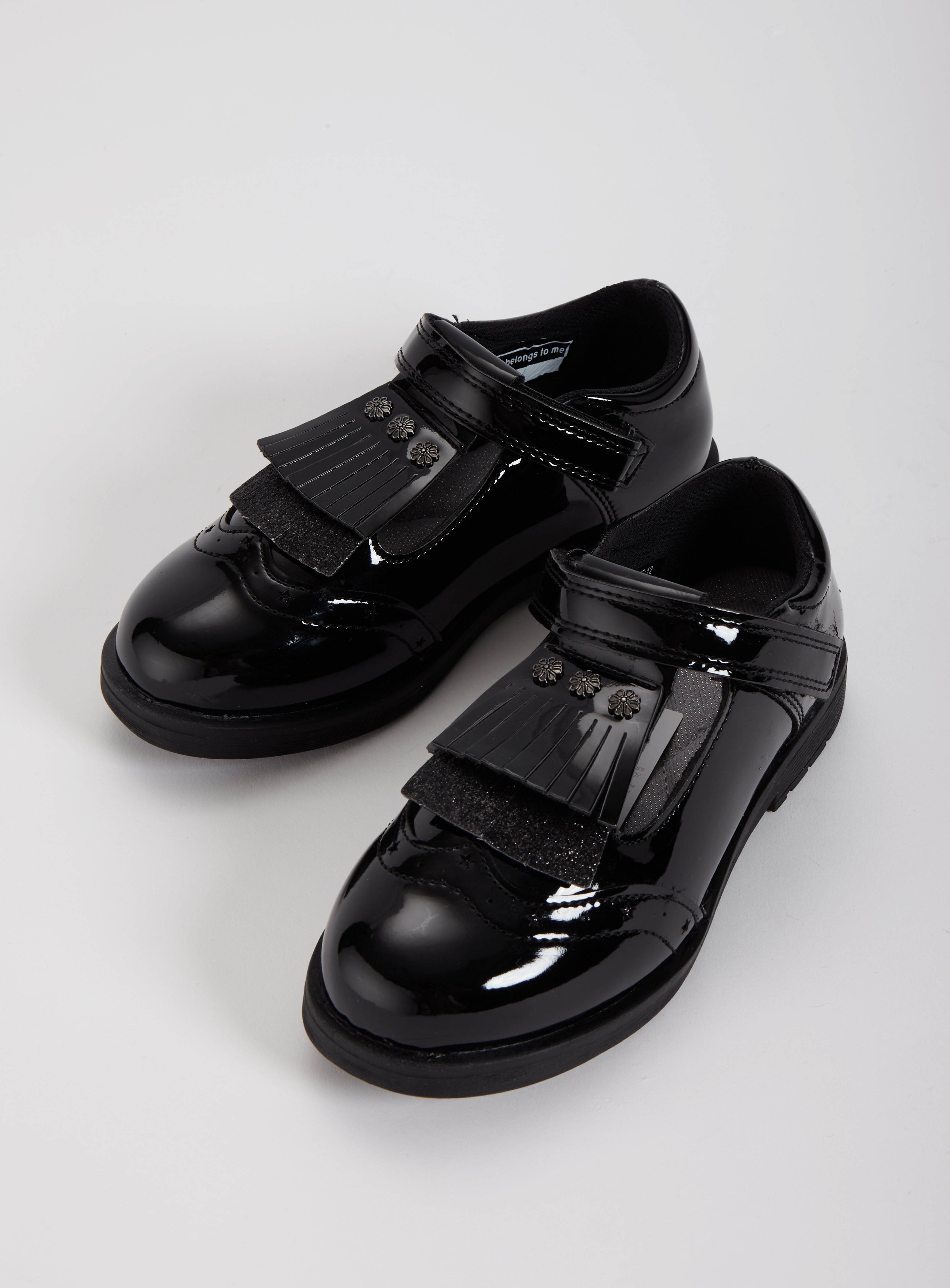 where to buy black shoes