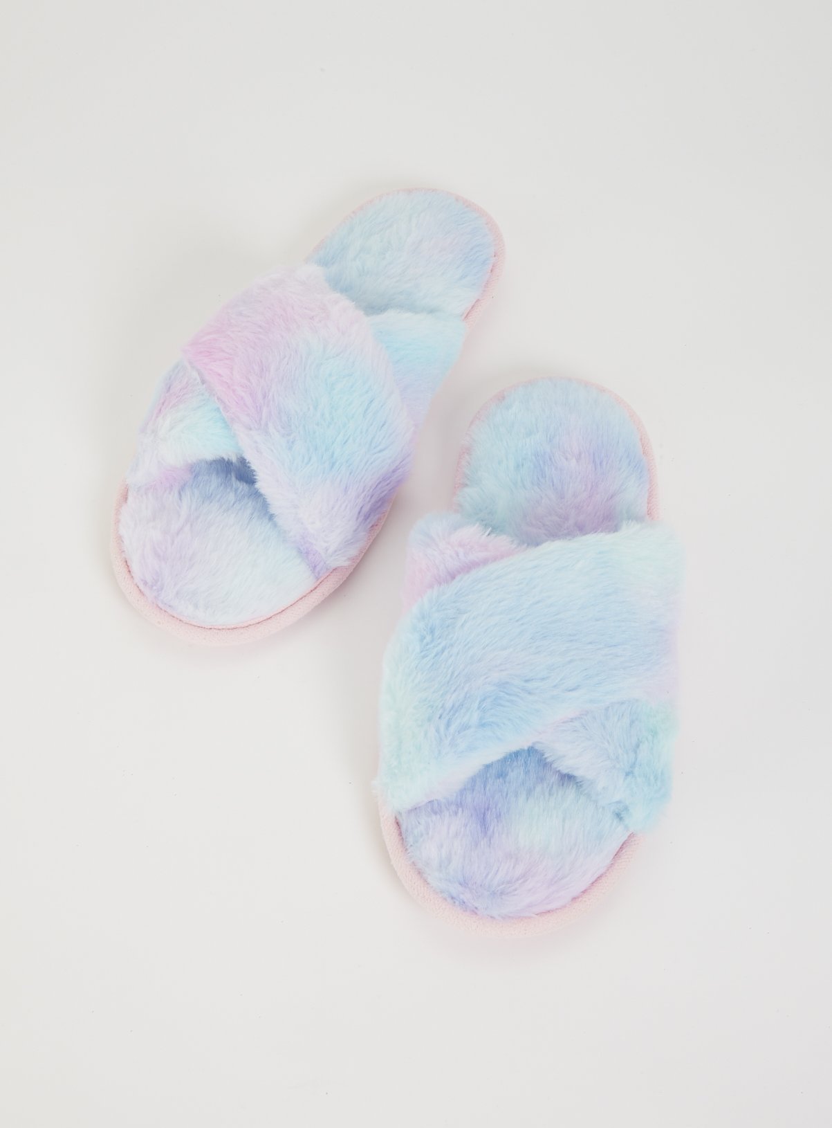 tu clothing slippers
