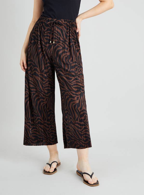 Brown Zebra Print Plissé Trousers - 22