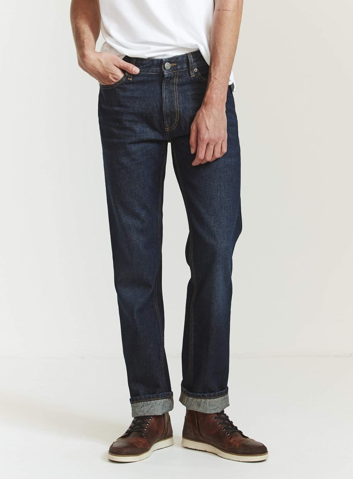 w 28 l 32 jeans