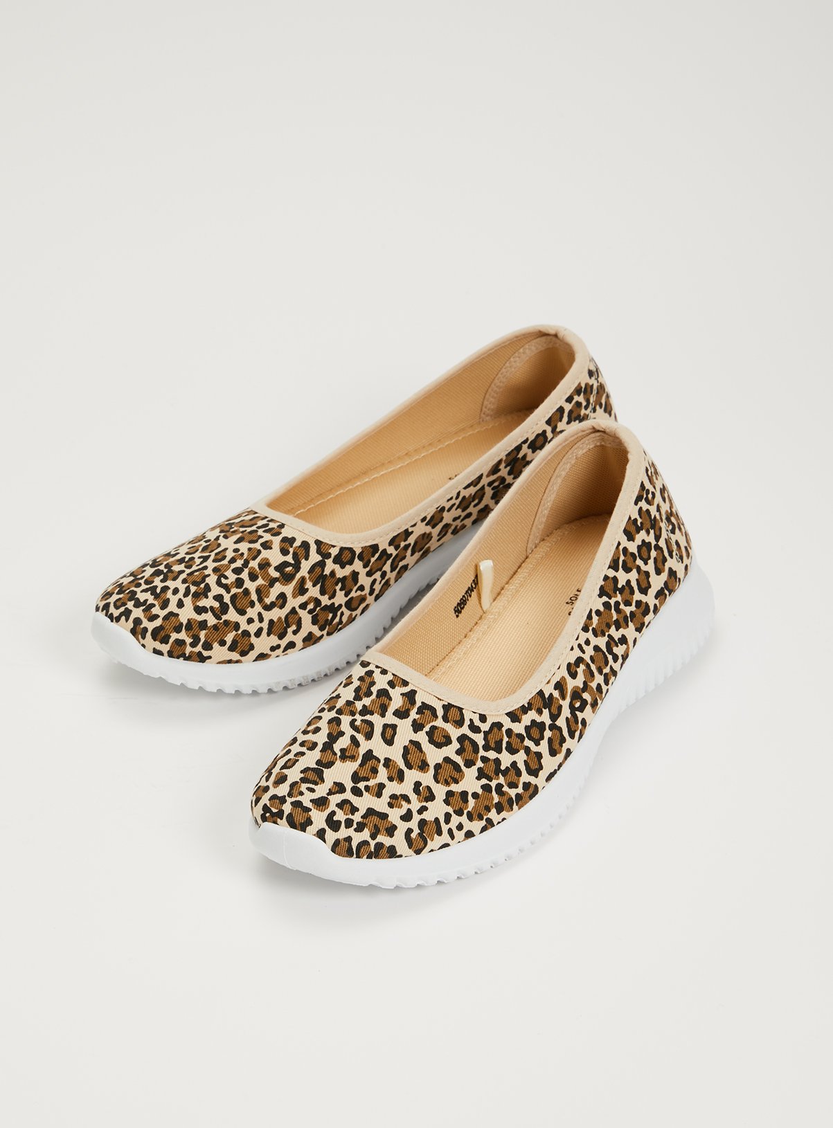 tu leopard print shoes