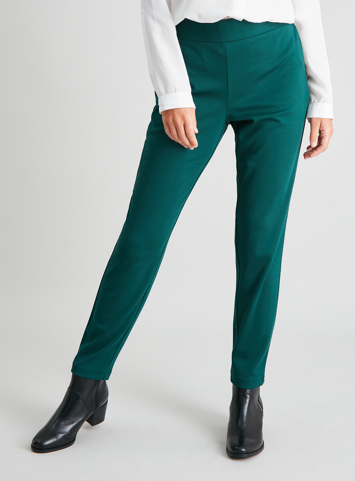 green tapered trousers women's