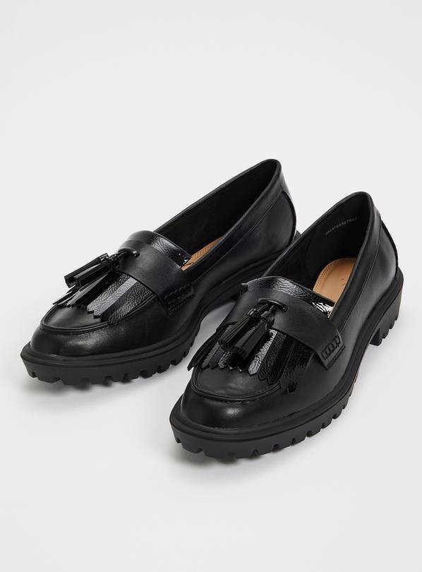 Black Tassel Cleated Sole Loafer - 7