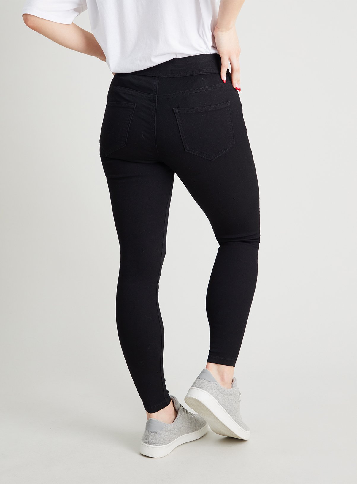 skinny black jeggings