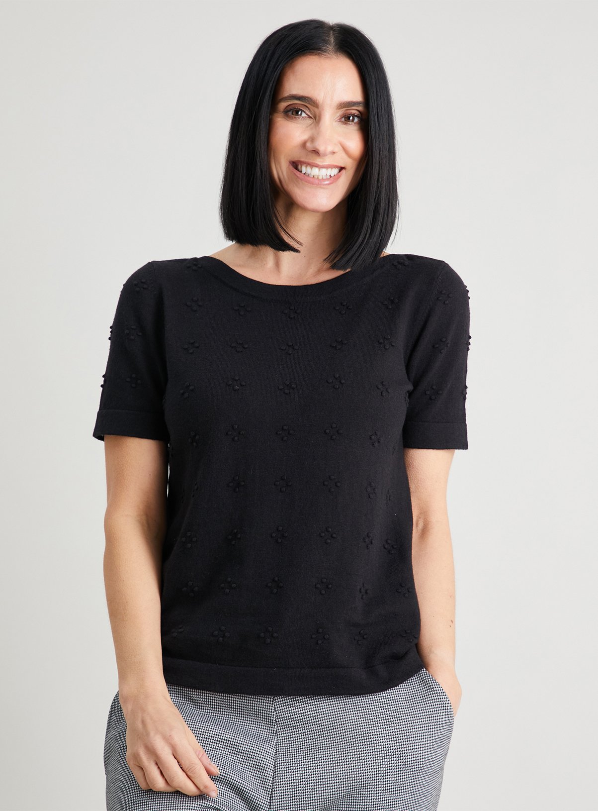 black short sleeve jumper