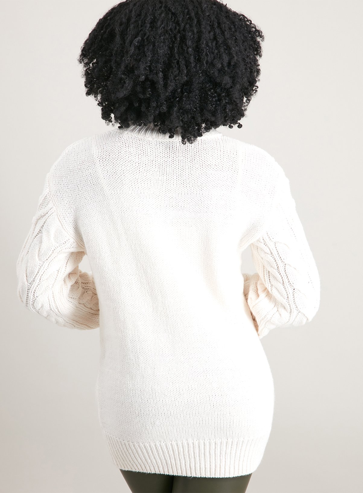 SKU: OCT G11 PLINTH- LS MG ROLL NECK CABLE JUMPER:Cream:16 - Image 4 thumbnail