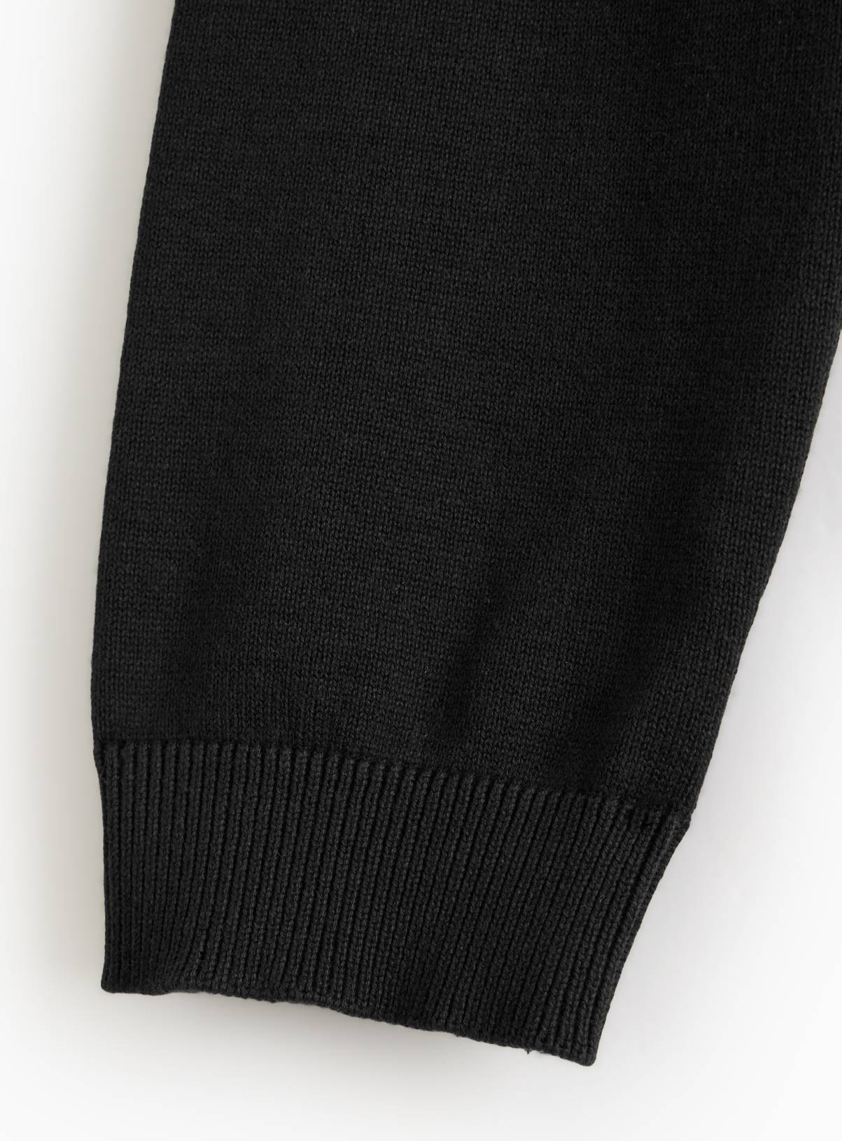 Black V-Neck Cardigan 15 years - Image 6