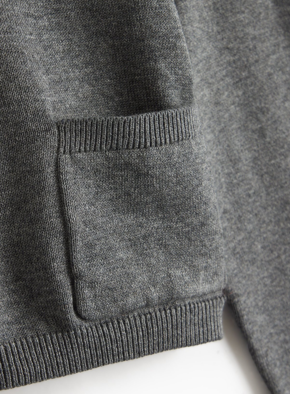 Grey V-Neck Cardigan 13 years - Image 6 thumbnail