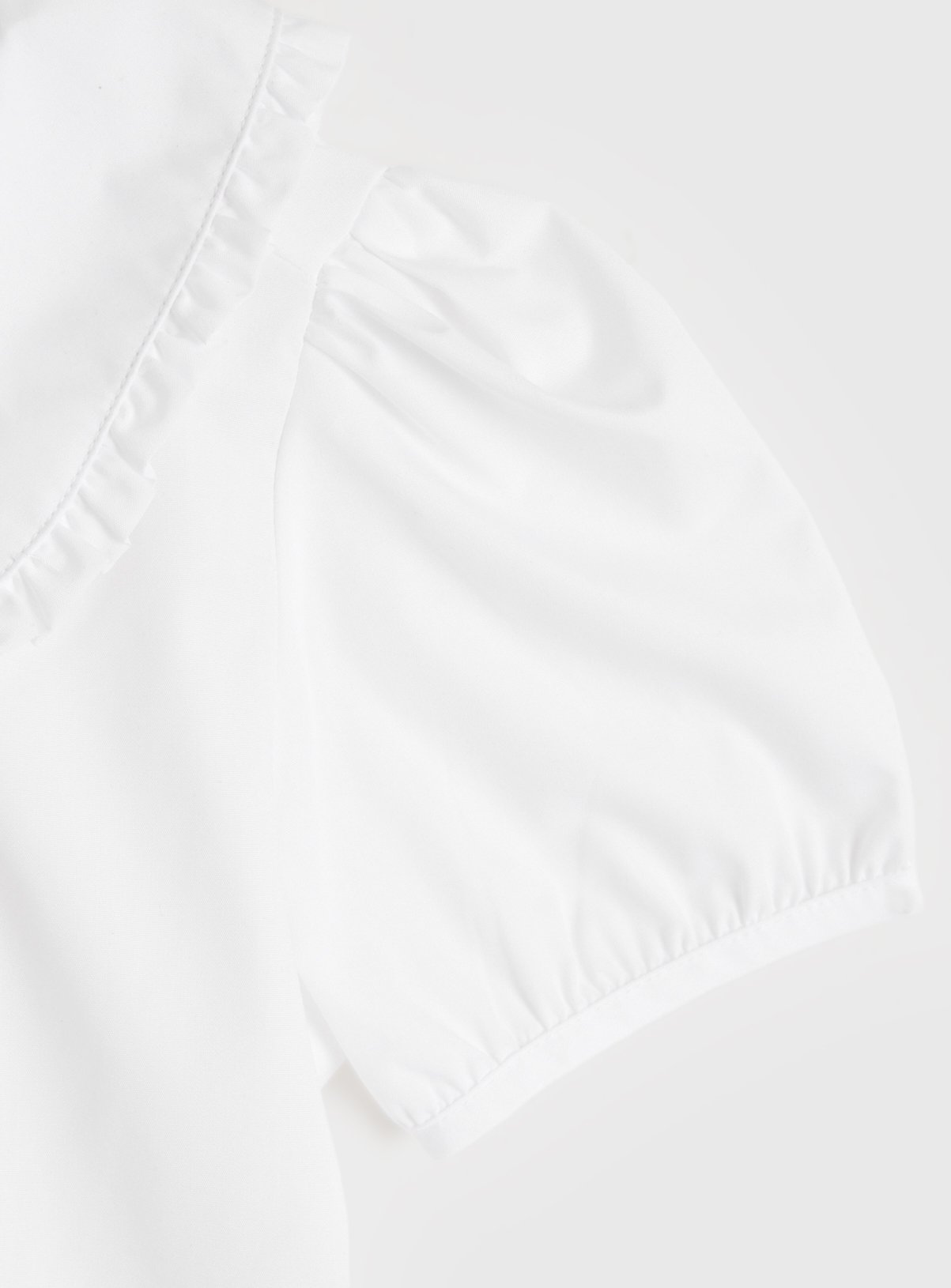 Perfect White Large Collar Short Sleeve Blouse 3 years - Image 4 thumbnail