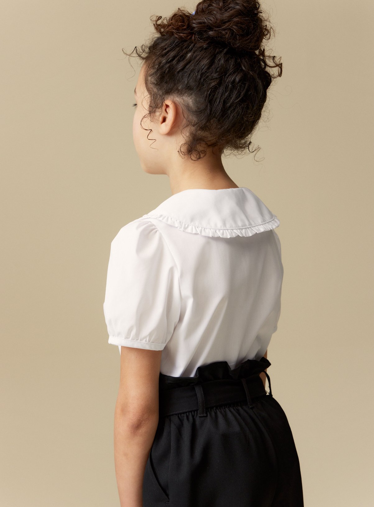 Perfect White Large Collar Short Sleeve Blouse 3 years - Image 6 thumbnail