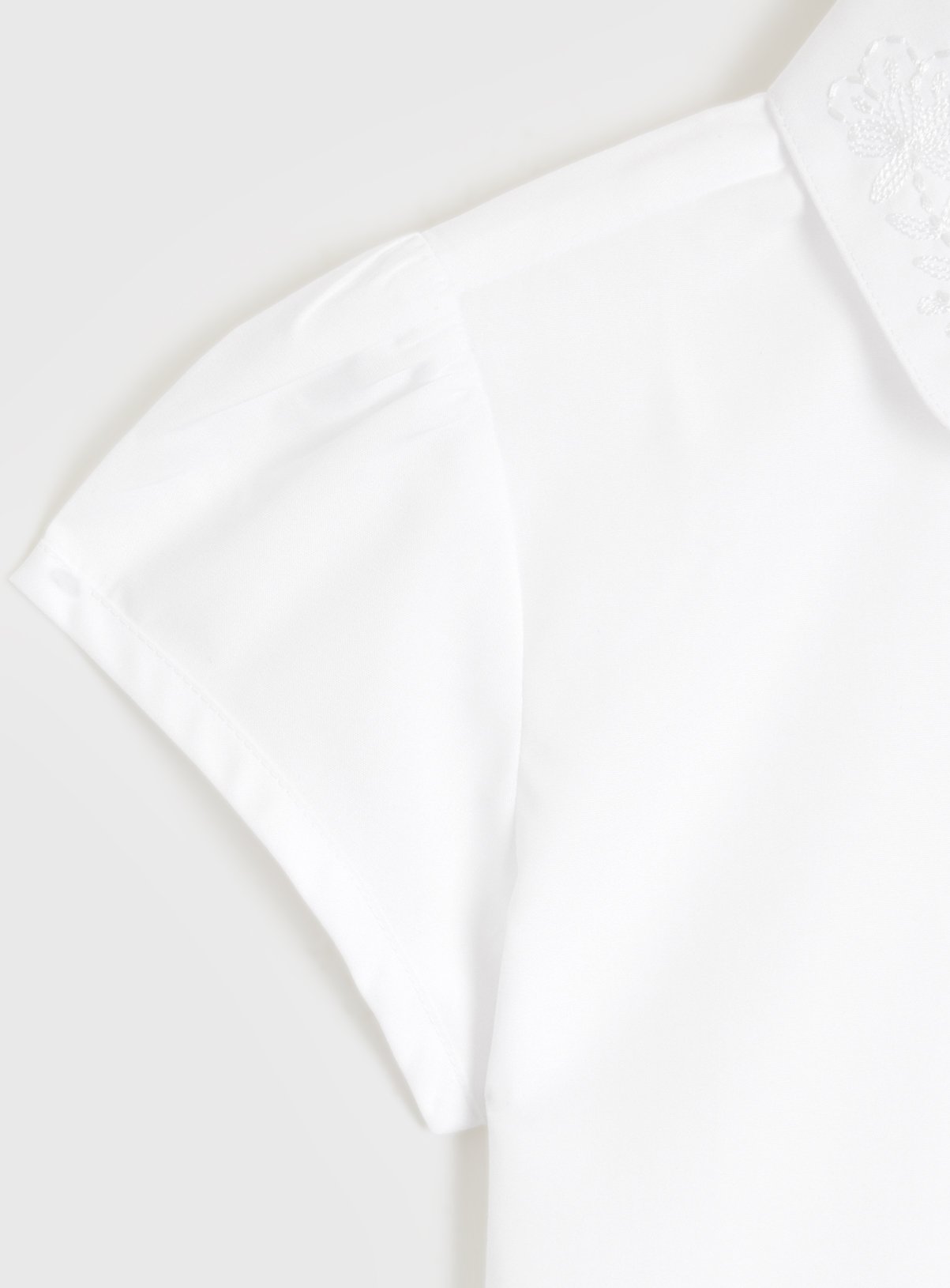 White Poly Cotton Embroidered Collar Blouses 2 Pack 3 years - Image 4 thumbnail