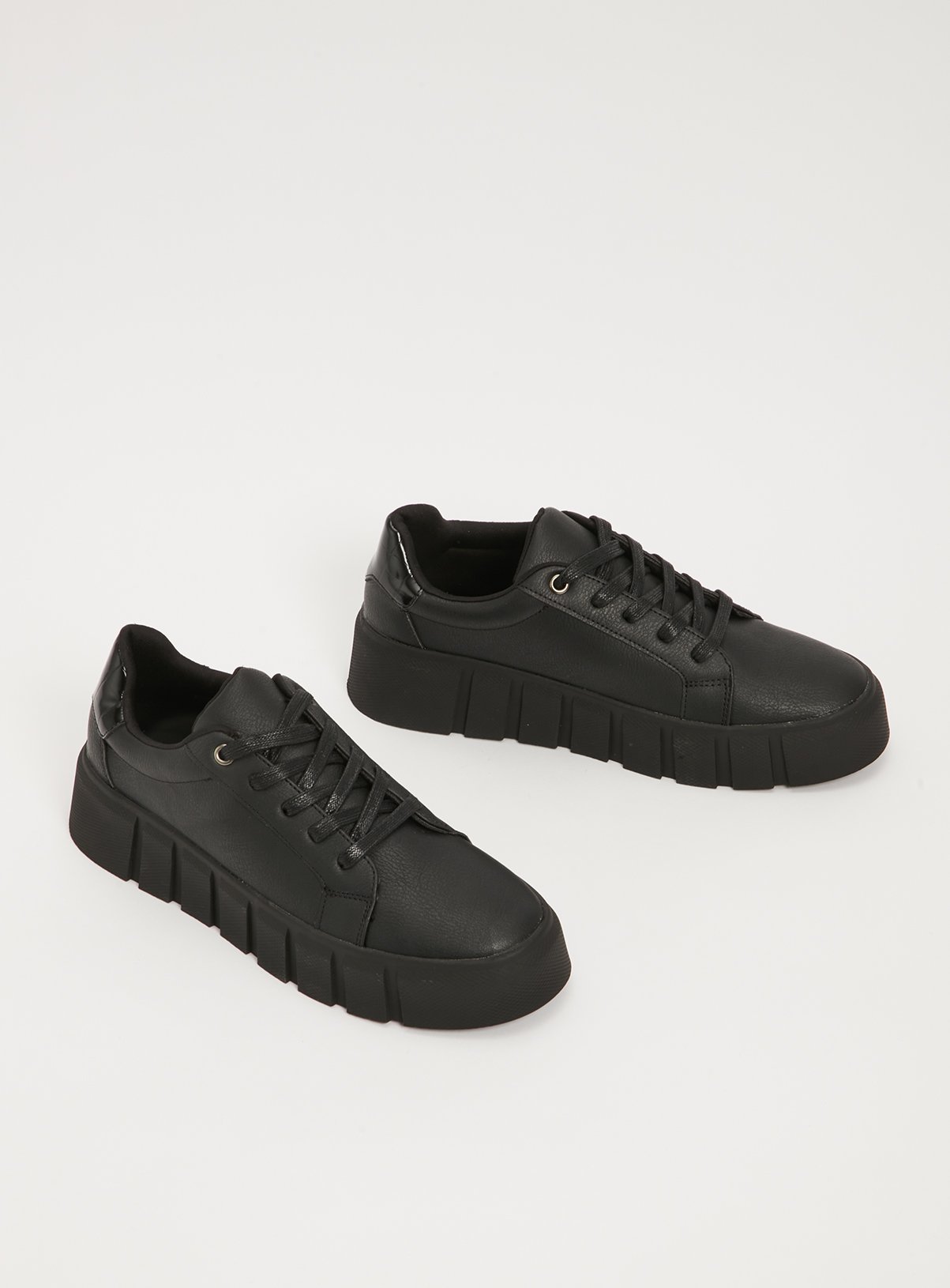 black wedge plimsolls