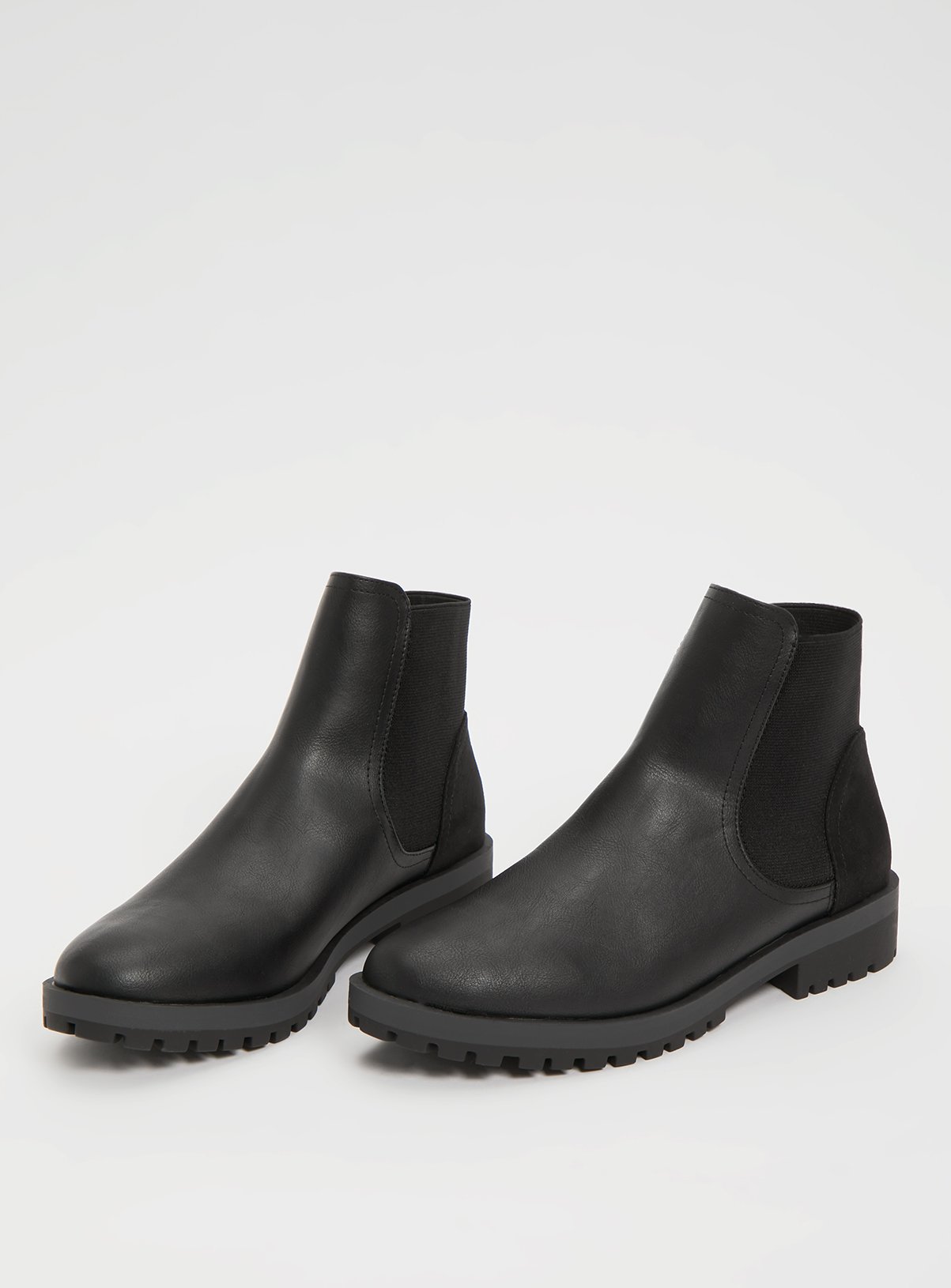 black leather chelsea boots size 3