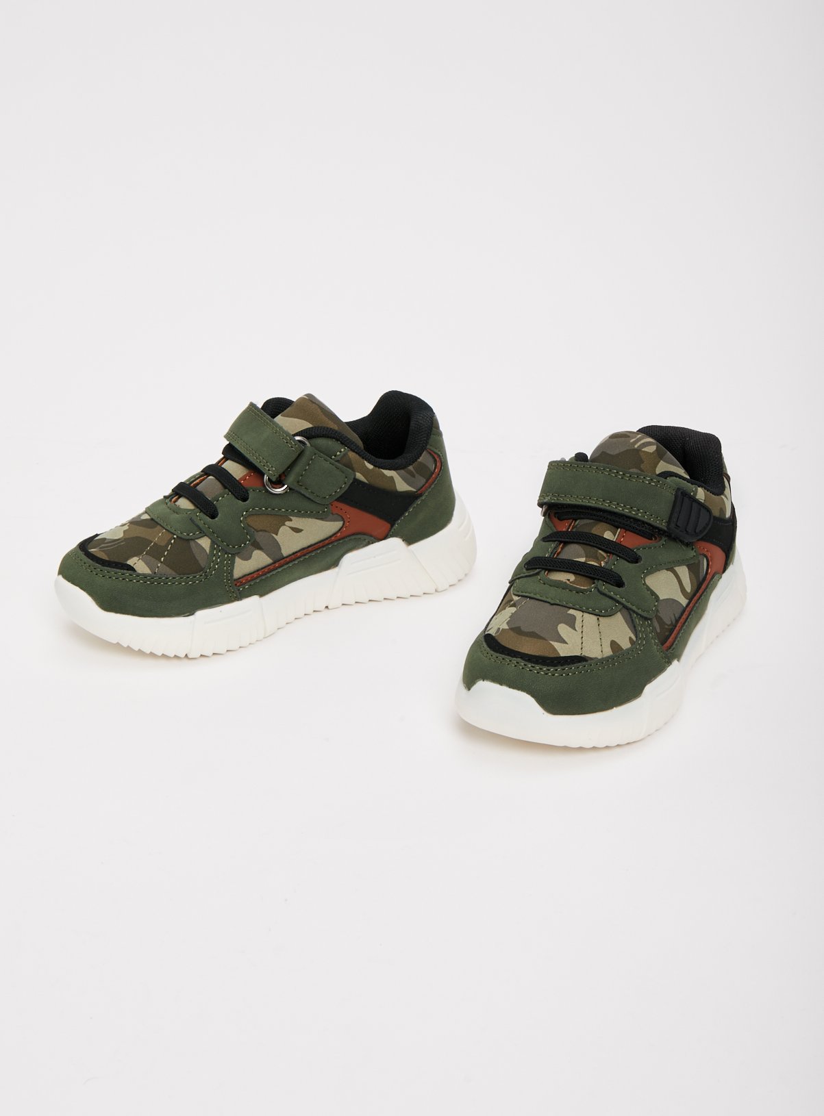 camo green trainers