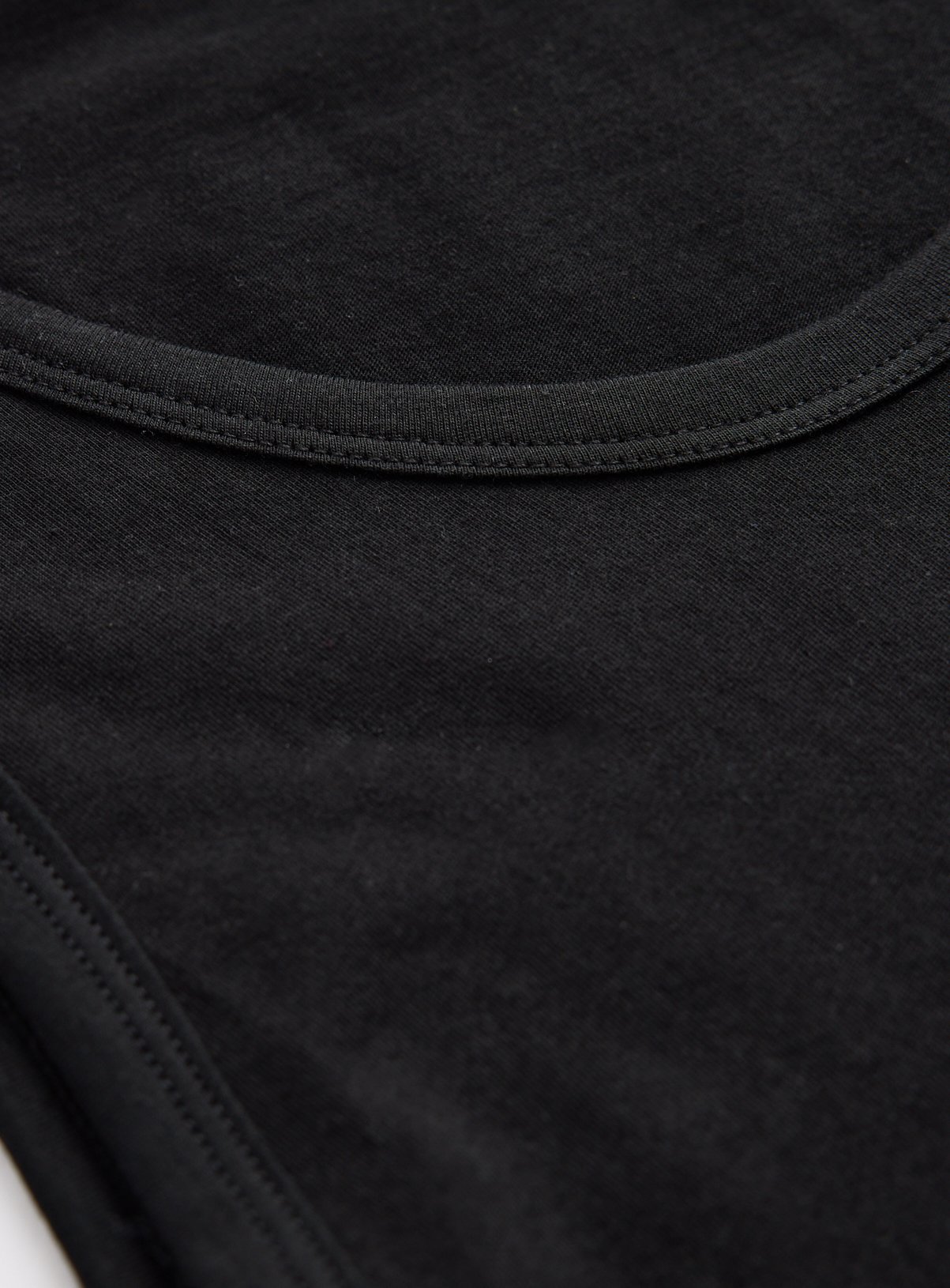 Black Sleeveless Vests 2 Pack M - Image 2 thumbnail
