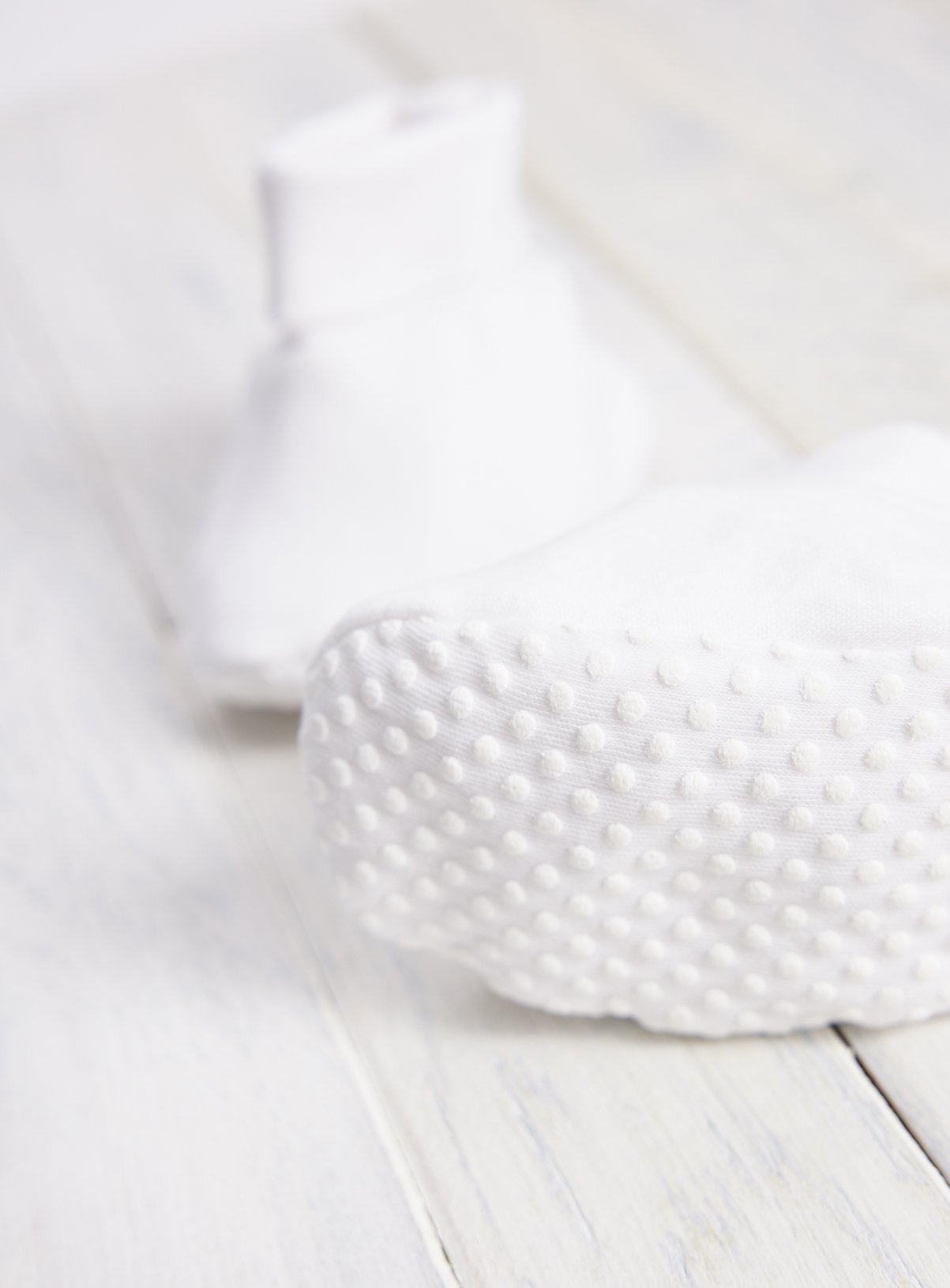 Plain White Booties 2 Pack Up to 1 mth - Image 2 thumbnail