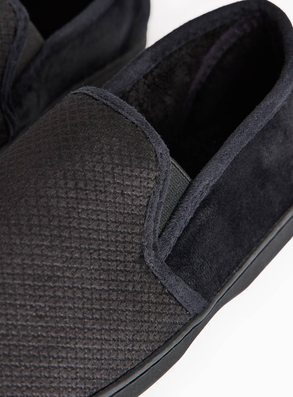 Black Diagonal Square Full Slippers With Arch Support 10 - Image 4