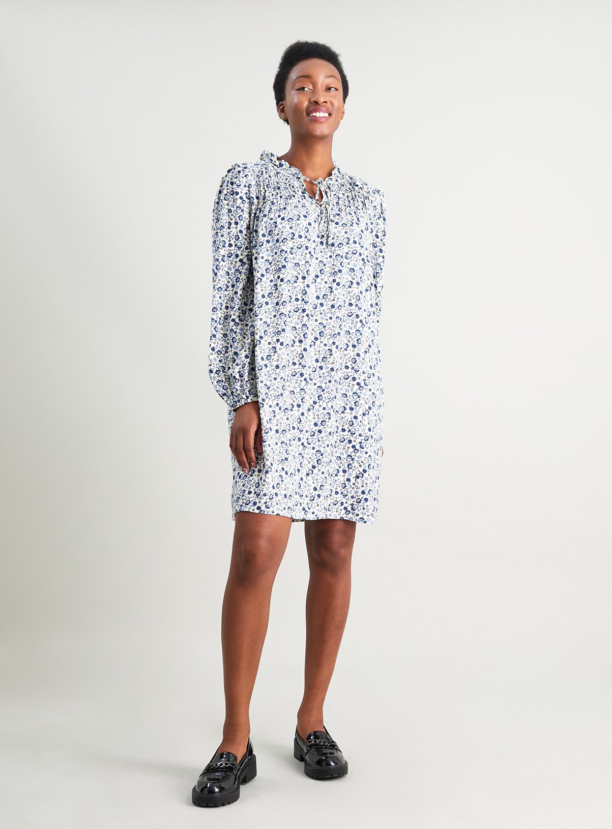 SKU: AW22 SEPT BLUE DITSY HIGH NECK SHORT DRESS:Blue:16 - Image 2 thumbnail