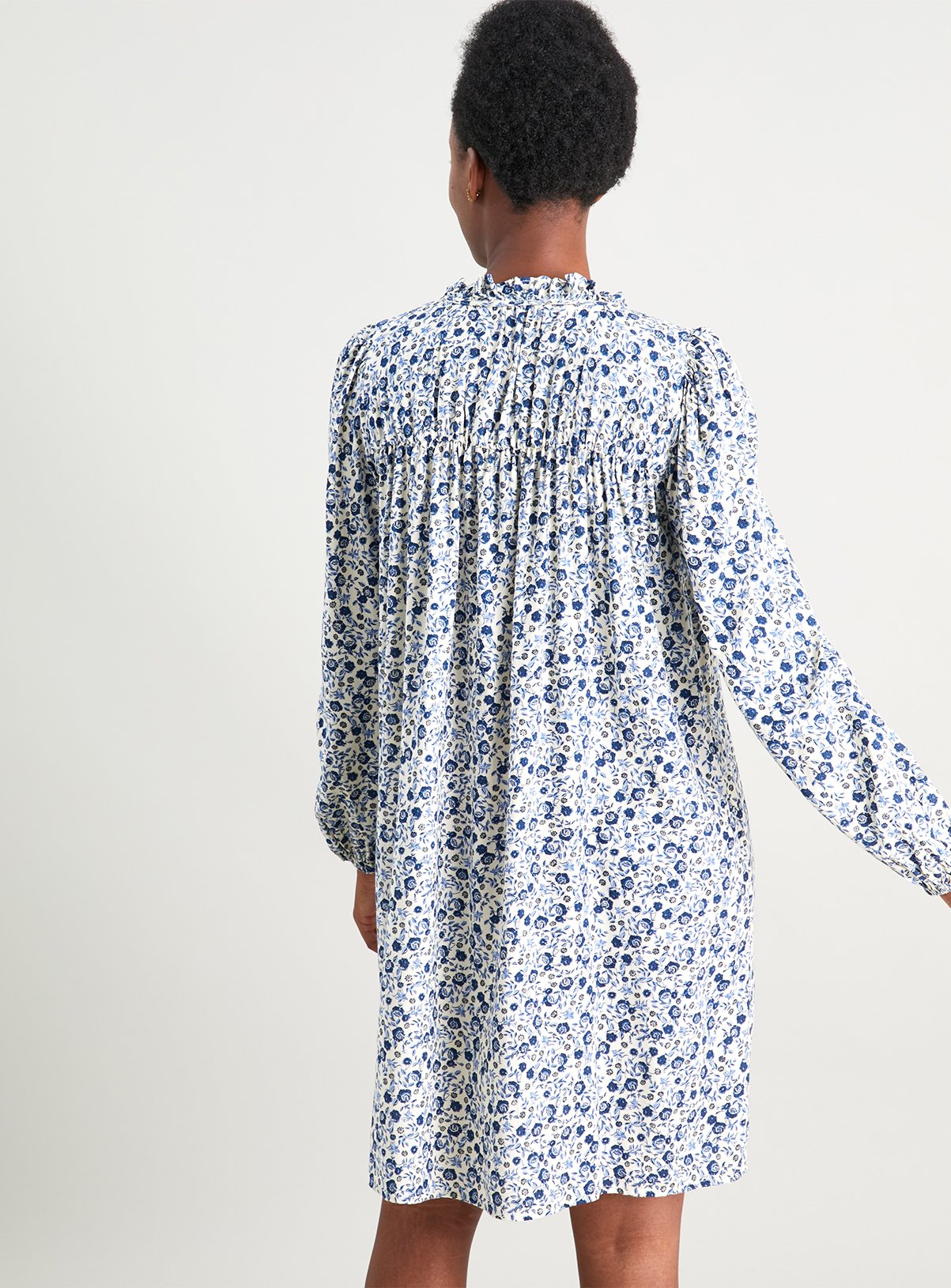 SKU: AW22 SEPT BLUE DITSY HIGH NECK SHORT DRESS:Blue:16 - Image 4 thumbnail