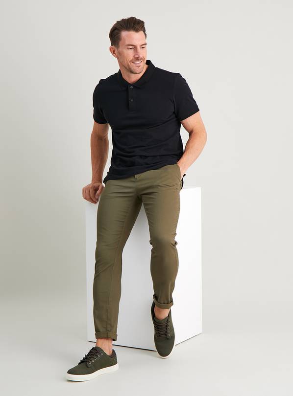 Green chinos hot sale black shirt