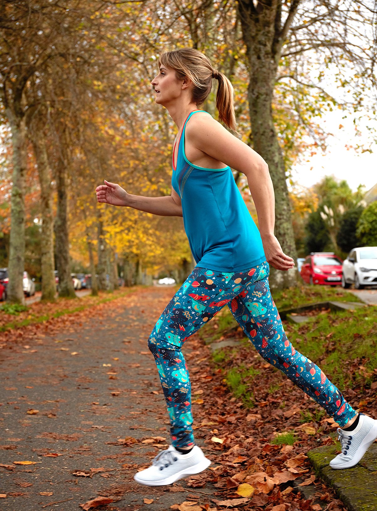 FRUGI Blue Interstellar Print Cosmo Leggings 10 - Image 4 thumbnail