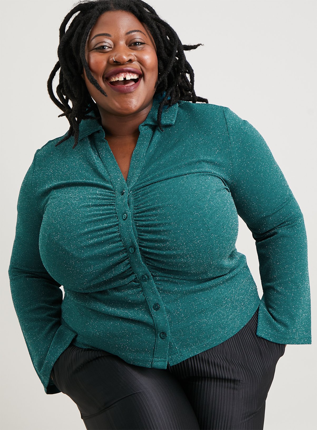 Teal Sparkle Ruched Shirt review | 9.3 / 10