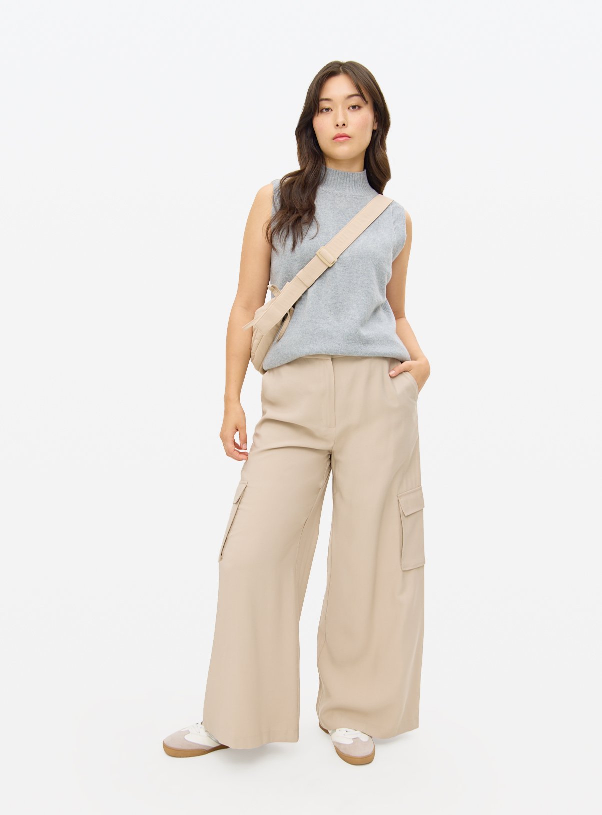 Grey High Neck Knitted Vest With Cashmere 22 - Image 2 thumbnail
