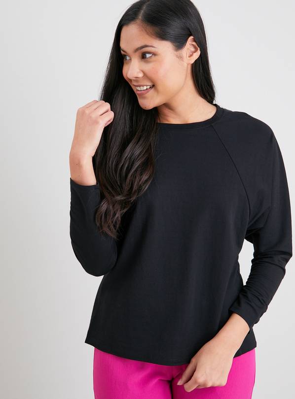 Black Oversized Raglan Sleeve Top - 22