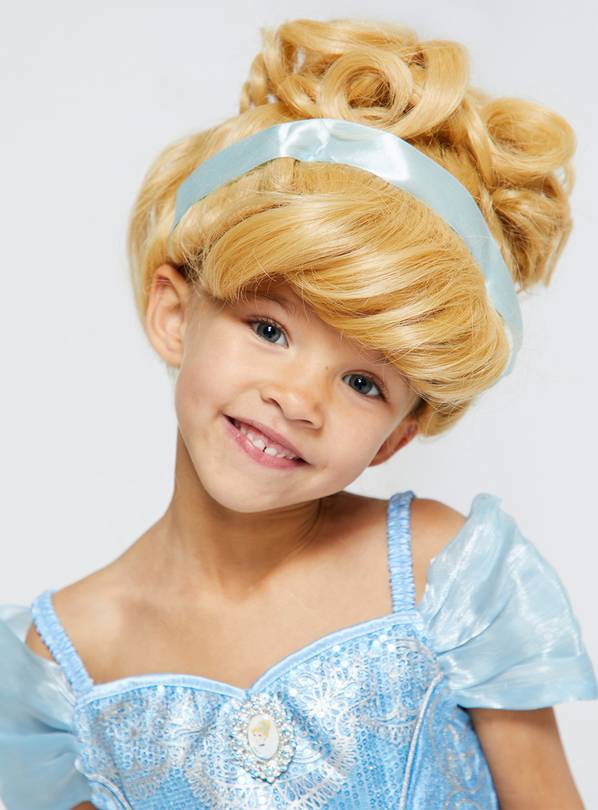 Cinderella wig shop child