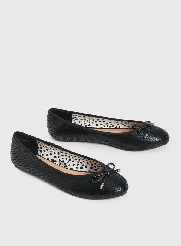 Snake on sale ballet flats