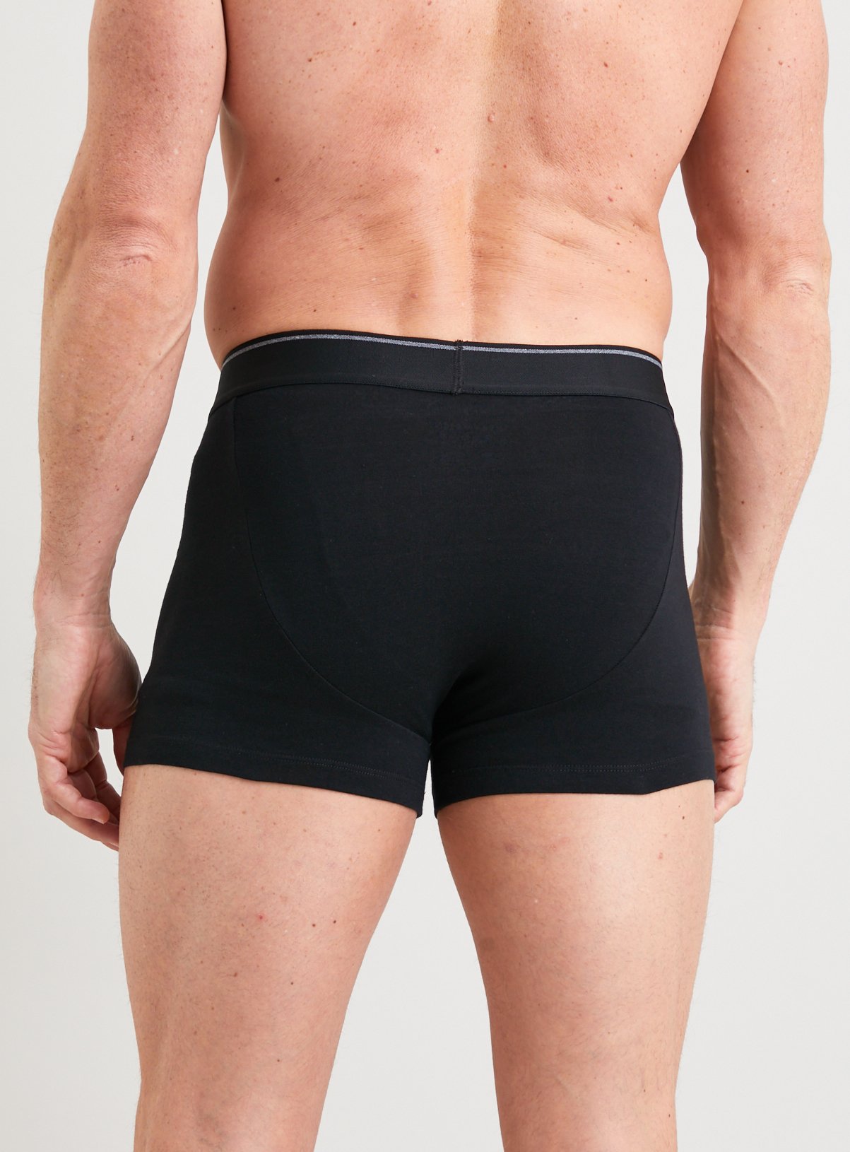 Black Trunks 5 Pack XXL - Image 3 thumbnail