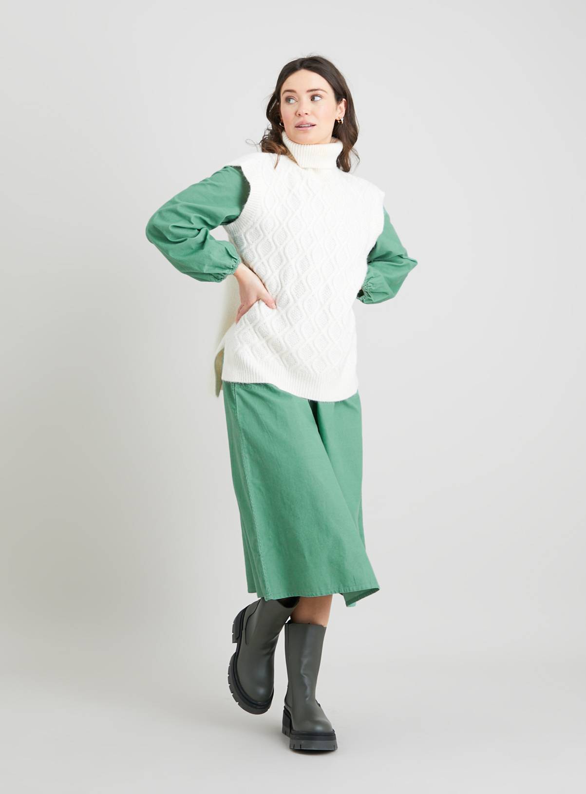 SKU: SS23 JAN CORD SHIRT DRESS:Green:10 - Image 2