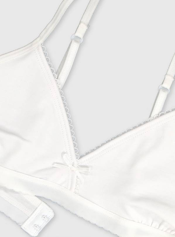 Buy Girls White Moulded First Bra (28A-34AA) - White - 30 AA in Qatar - bfab