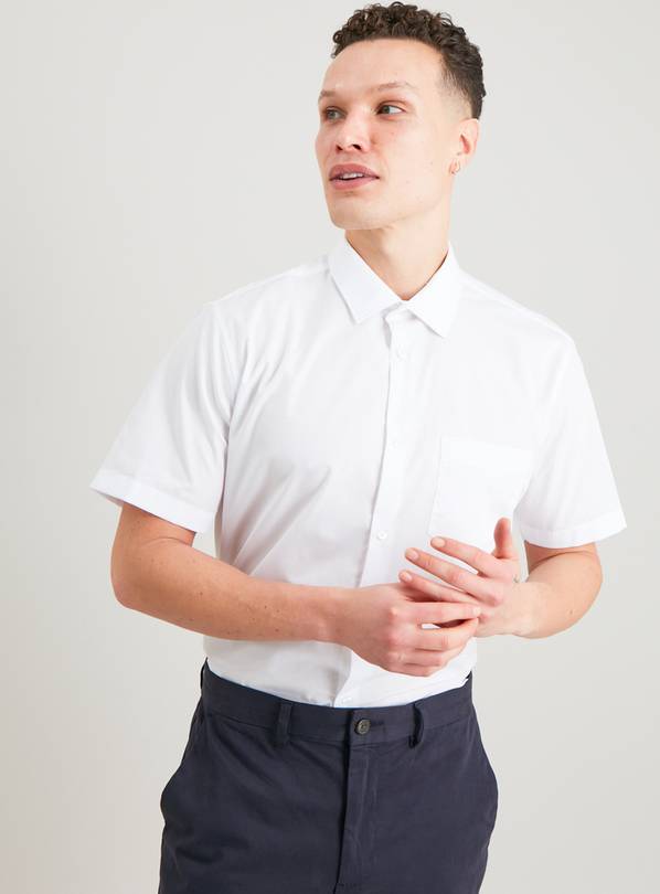 Slim Fit Short-Sleeve Shirt