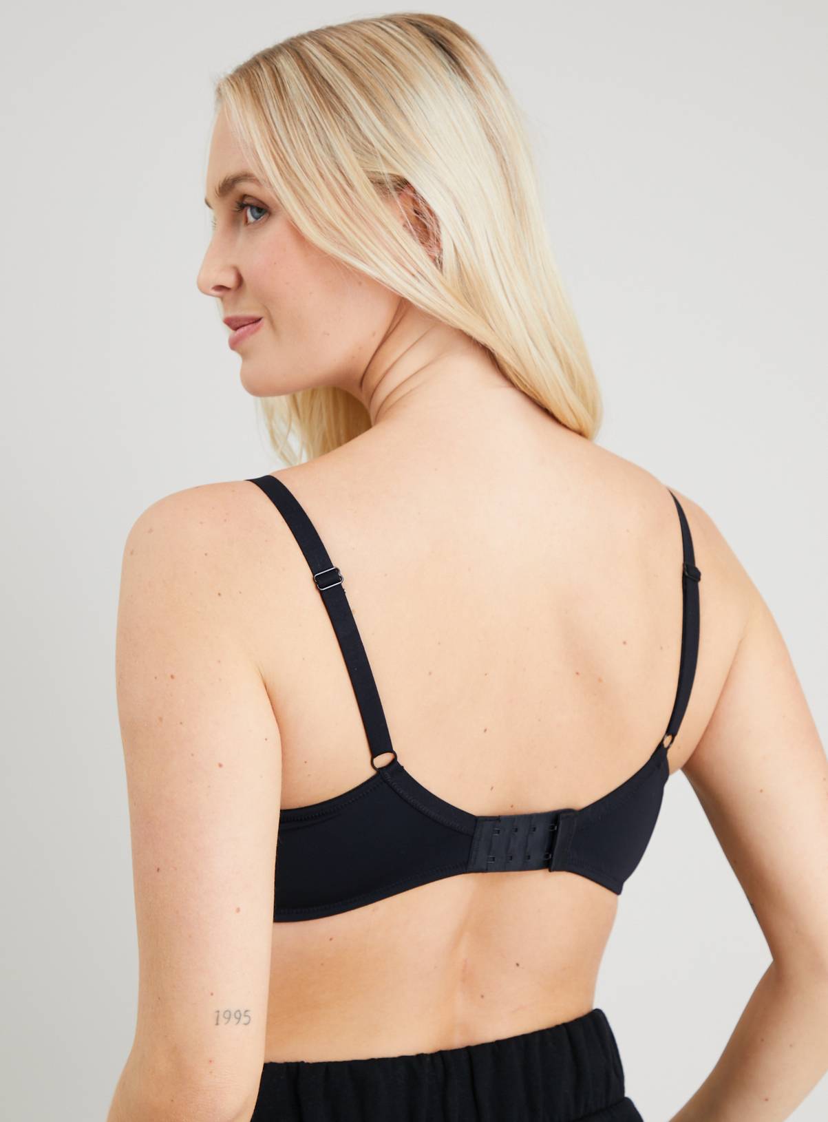 A-GG MATERNITY Black Supersoft Nursing Bra 40DD - Image 5