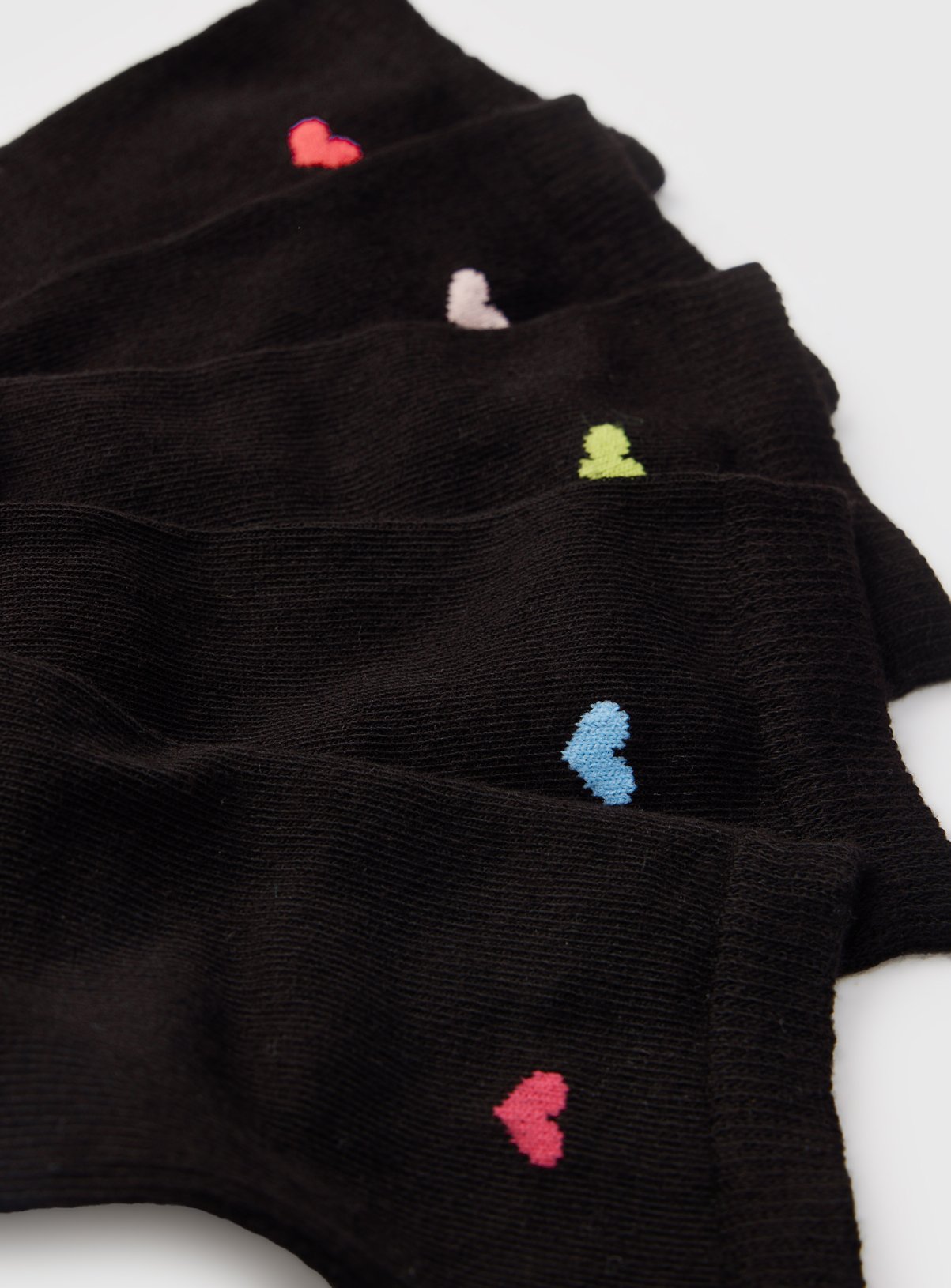 Black Heart Design Ankle Socks 5 Pack 4-8 - Image 2 thumbnail