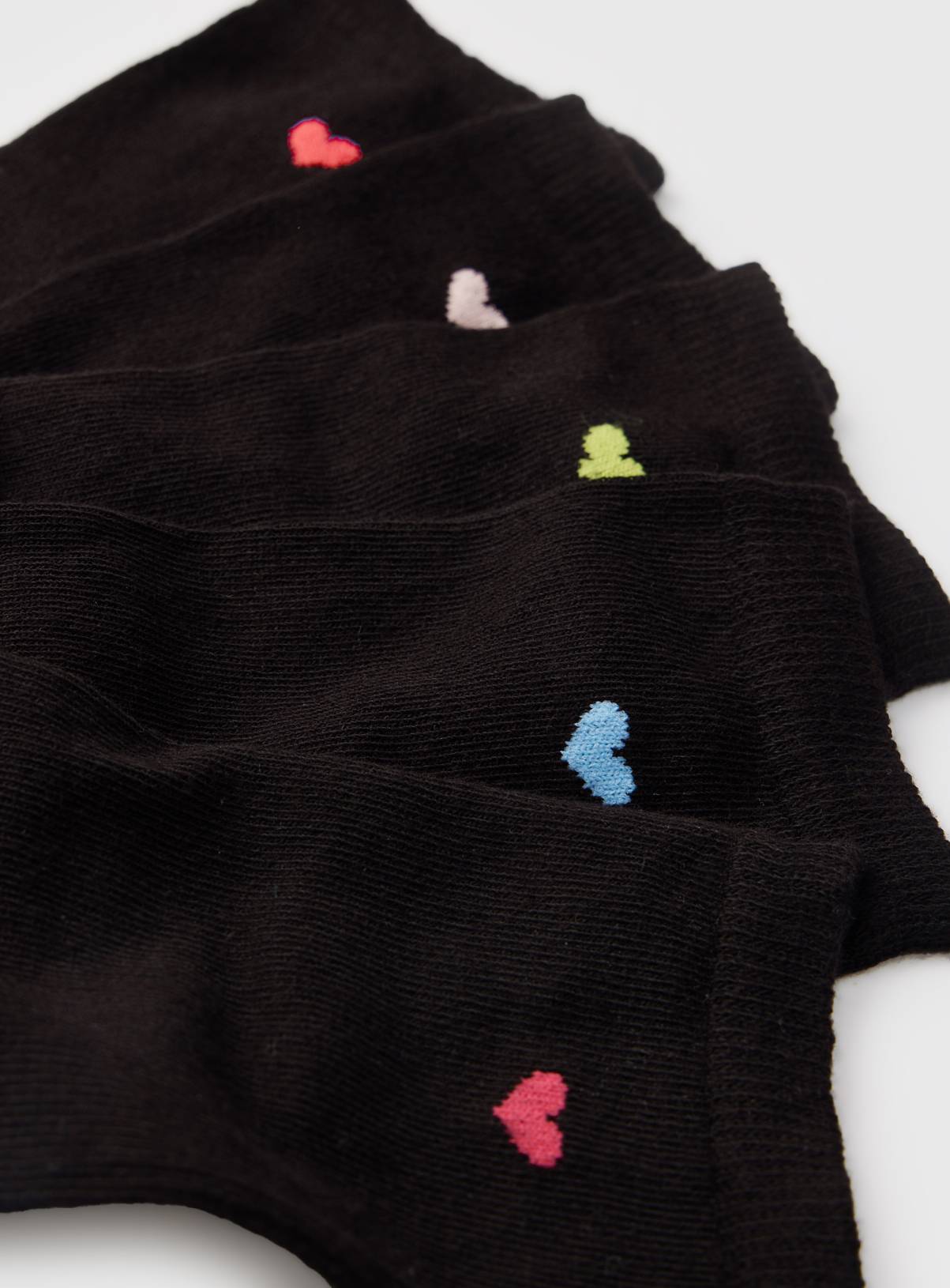 Black Heart Design Ankle Socks 5 Pack 4-8 - Image 2