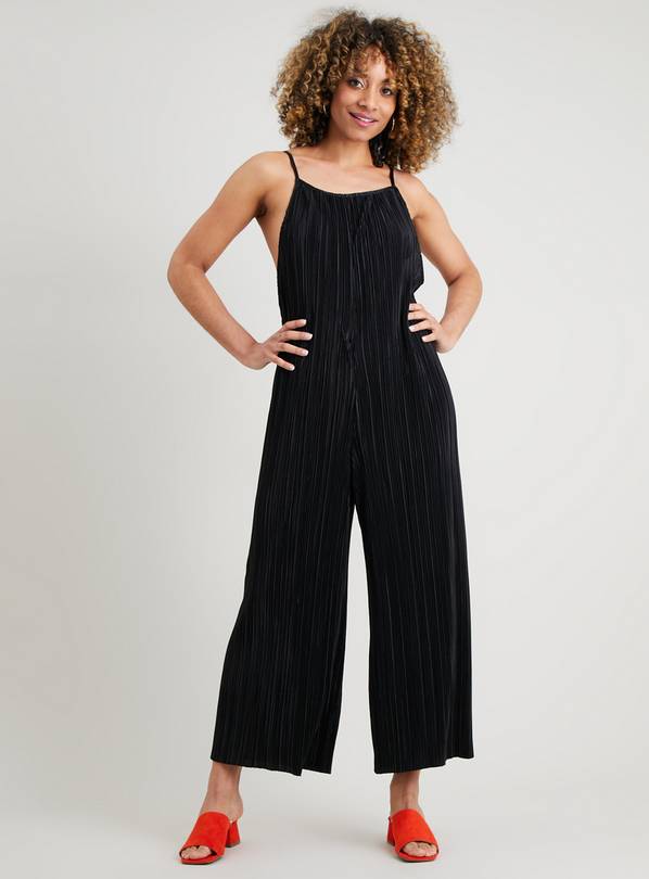 Black plisse hot sale jumpsuit