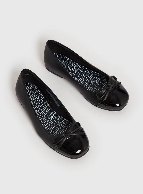 Flat black 2024 ballerina shoes