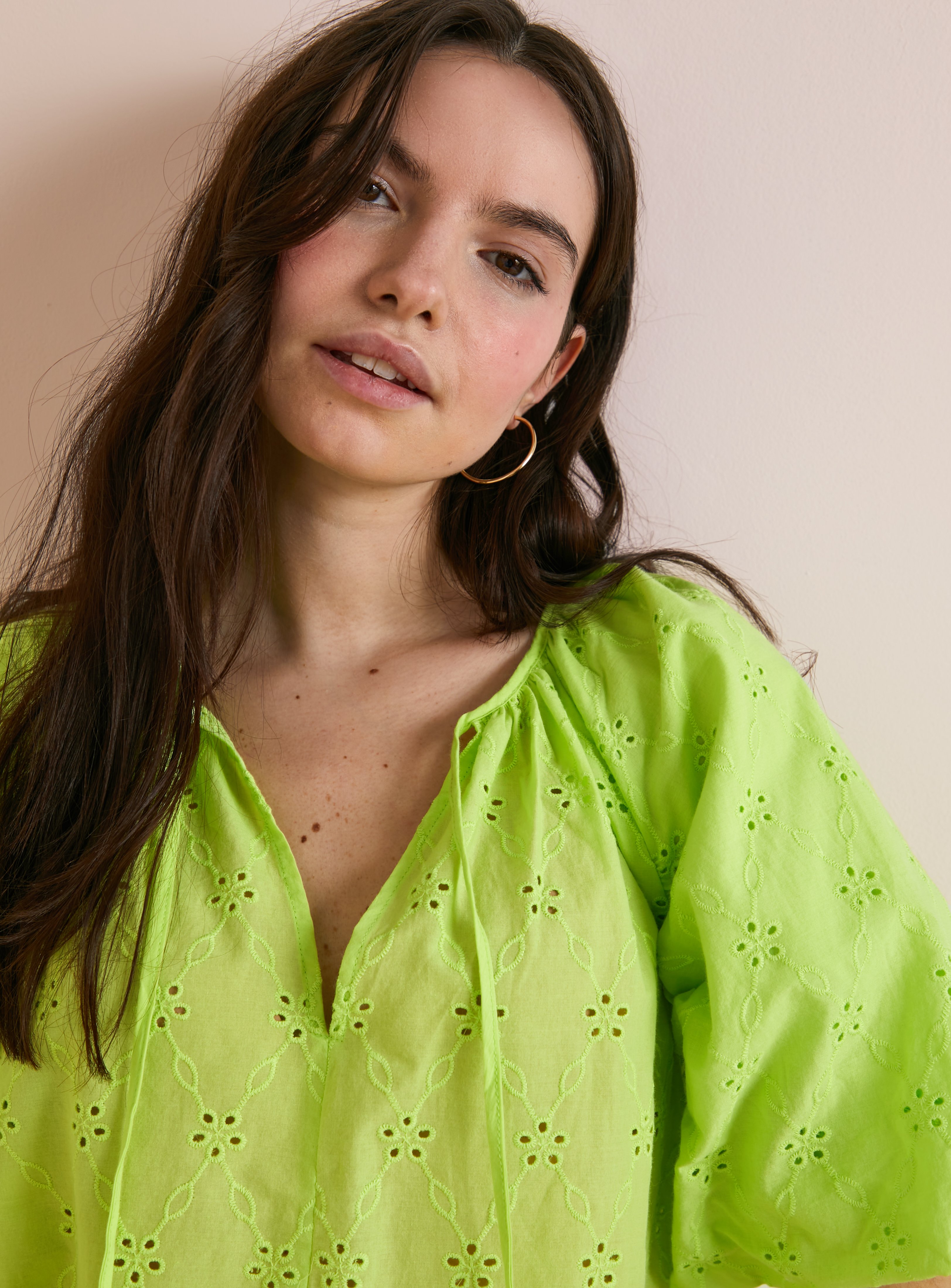 Everbelle Relaxed Broderie Blouse 6 - Image 2 thumbnail