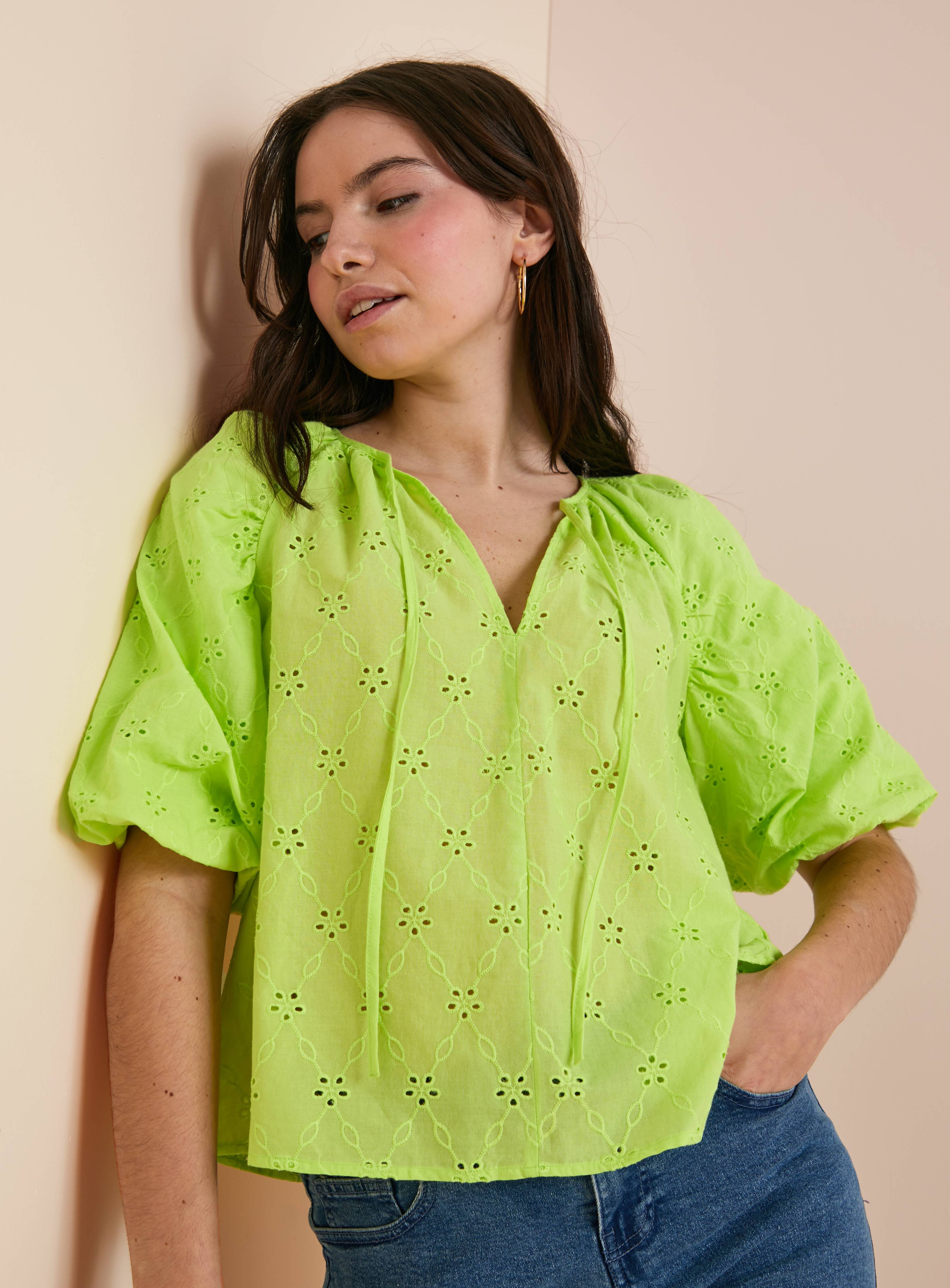 Everbelle Relaxed Broderie Blouse 6 - Image 3