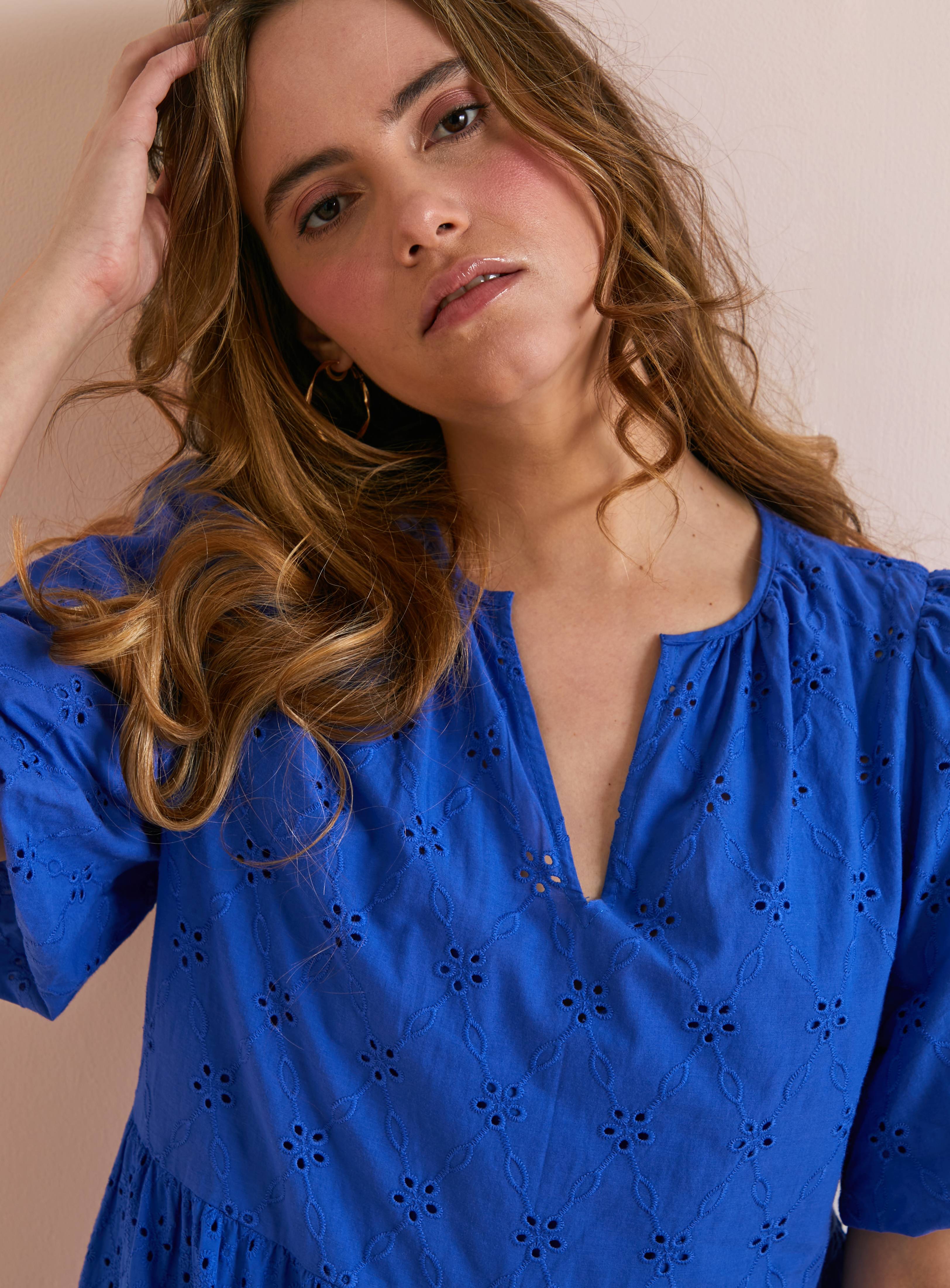 Everbelle Broderie Maxi Dress 6 - Image 2
