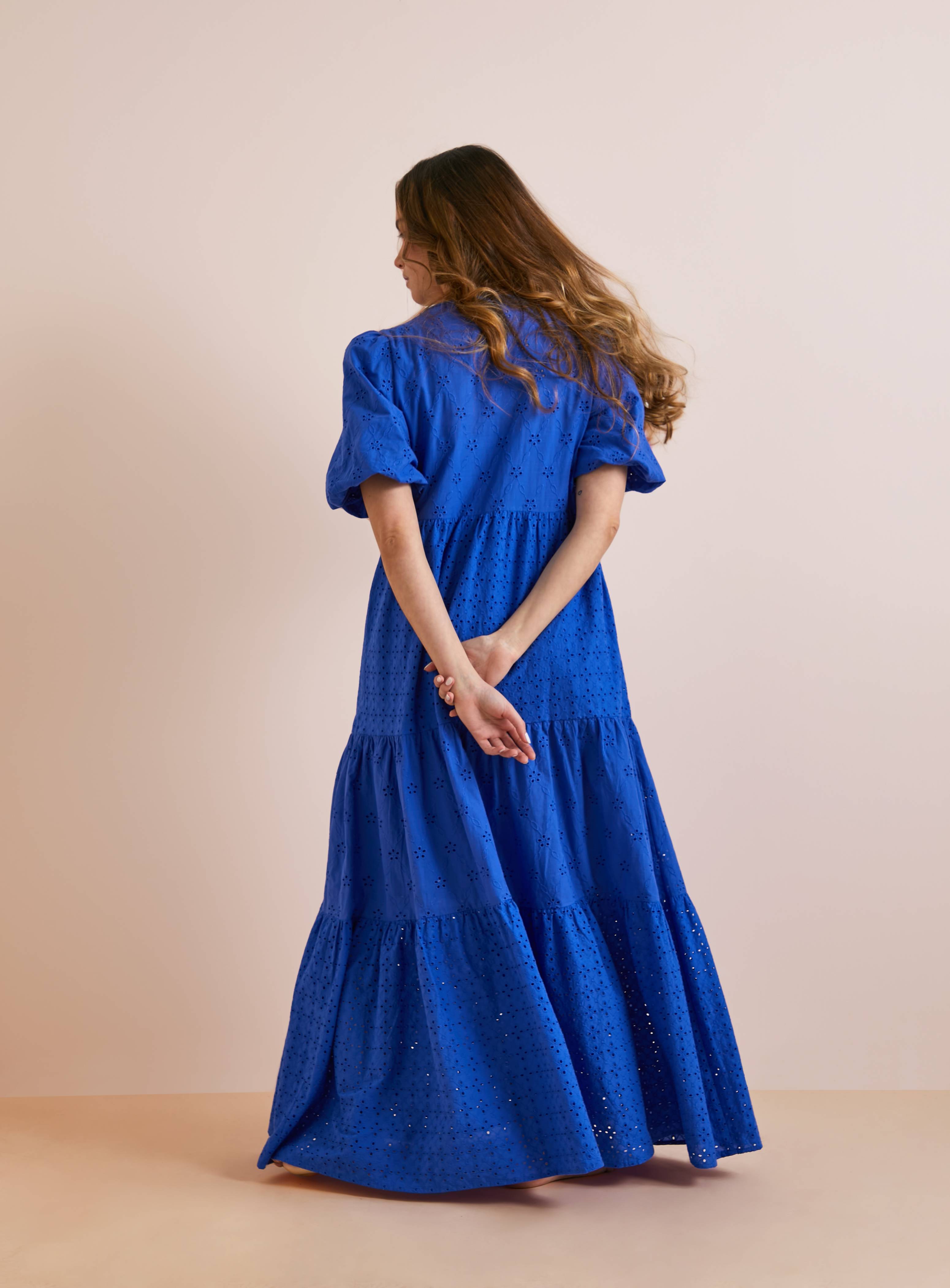 Everbelle Broderie Maxi Dress 6 - Image 4