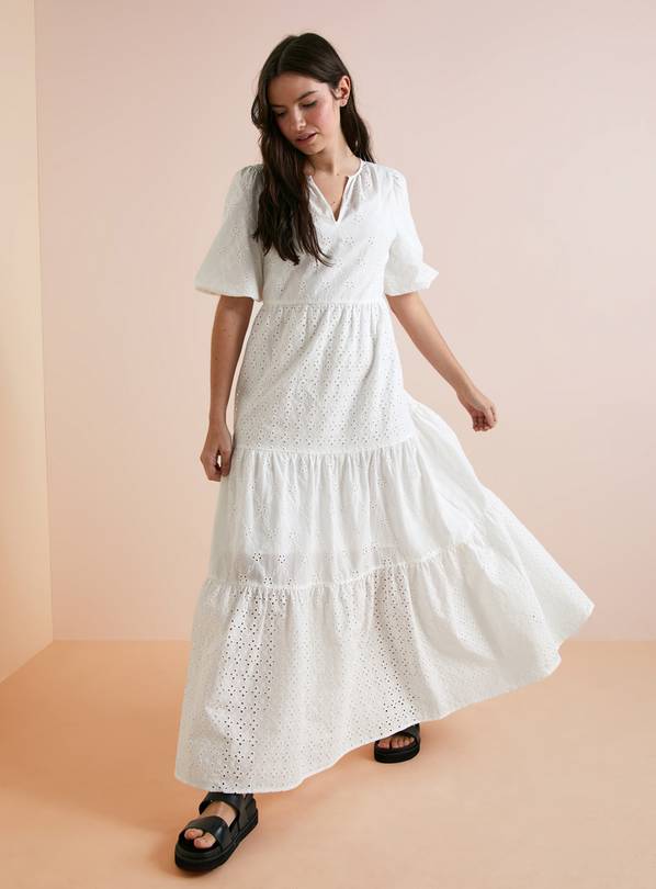 Everbelle White Broderie Maxi Dress 6